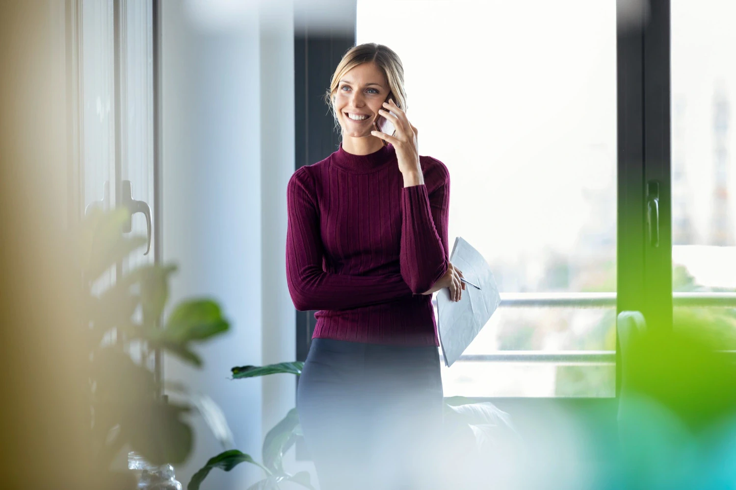 FutureMeets sales consultant on a call with a client